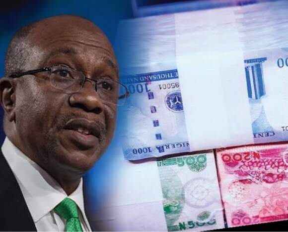 Stampede occurs as Nigerians tackle CBN deadline on new cash swap