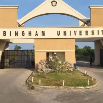 Nigerian University Bans Students From Using Smartphones In School